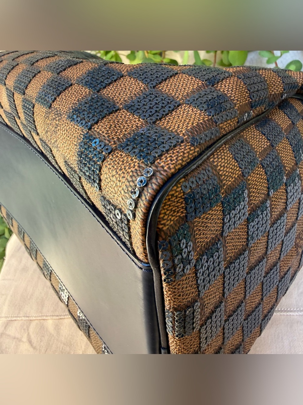 Louis Vuitton Damier Paillettes Speedy 30 - Picture 15 of 16